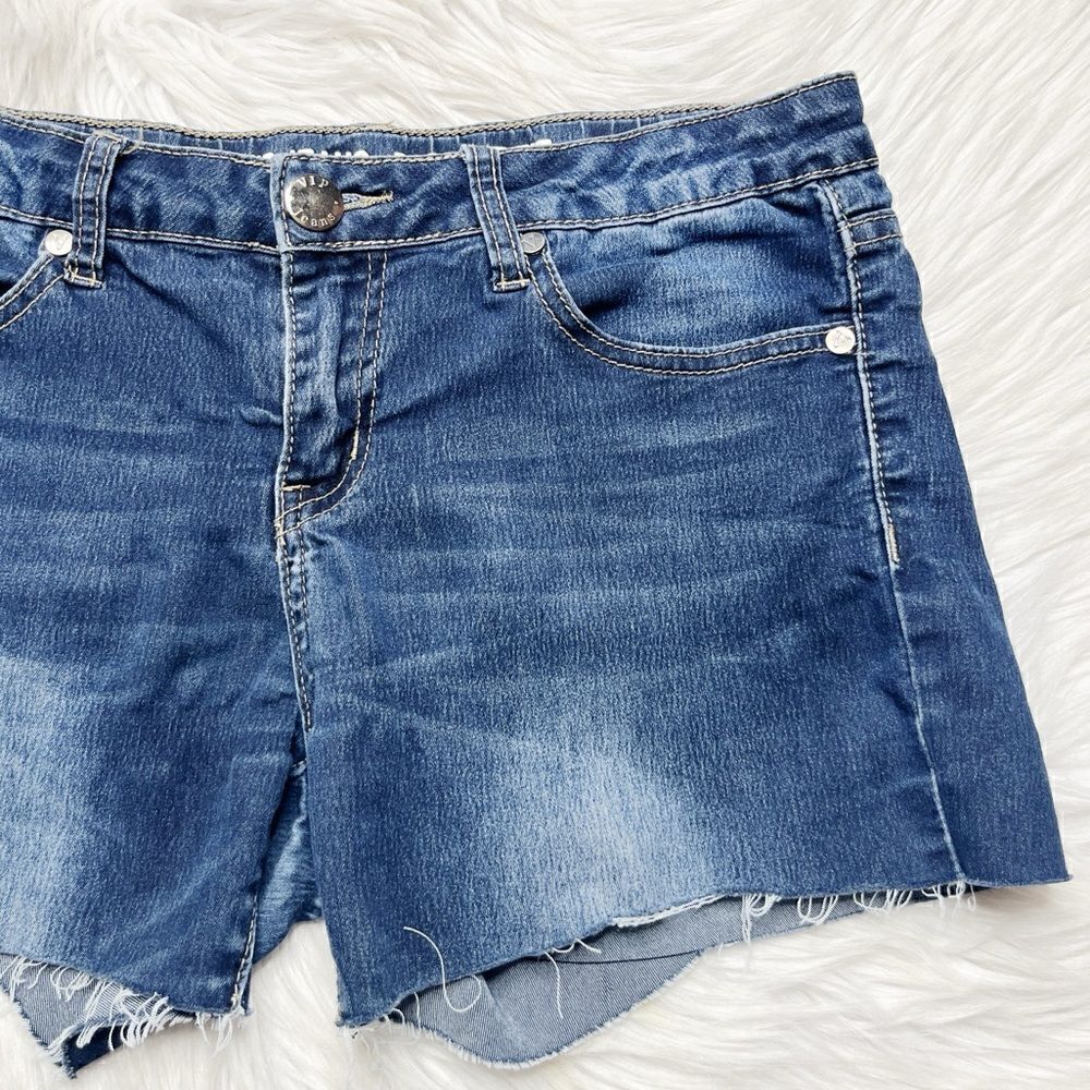 VIP Jeans Perfect Fit Cut Off shorts Dark Wash Size 9